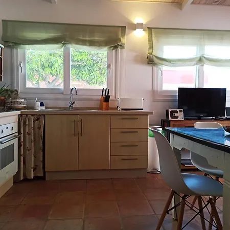 Valdevaqueros House بيت للعطل *